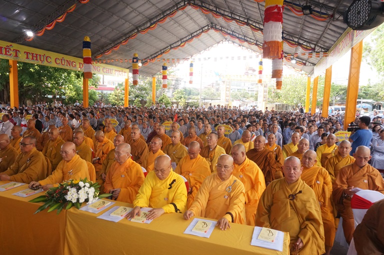 Cho thuê nhà bạt không gian và Đại lễ Phật Đản tại chùa Giáo Hội Tỉnh
