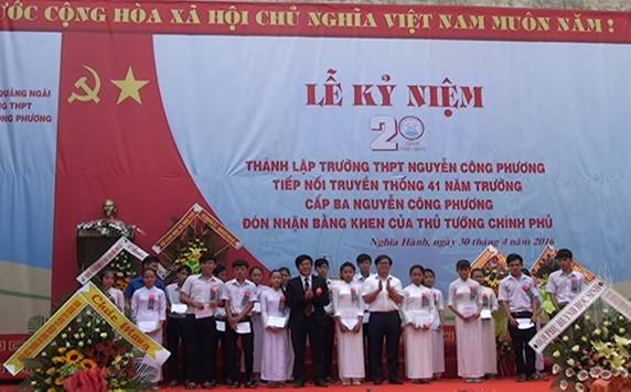 Cho thue nha bat Kỷ niệm 20 năm thành lập trường Nguyễn Công Phương